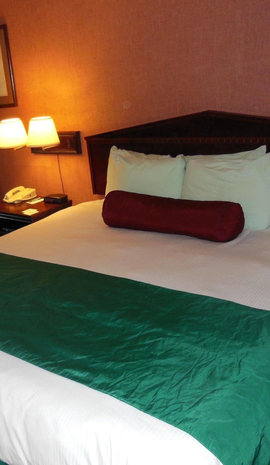 Guest & - Midtown Medical Center 4*